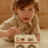 Little Dutch Ambulance