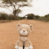 COMING SOON - Little Dutch Knuffel Leeuwin 17cm - Safari Friends