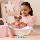 Lullababy Badpop Meisje Bruin Haar In Mandje