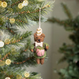 Sjaal Met Verhaal - Hanger Beer Met Trommel - Mistletoe Green