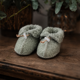 We Are Wovens Wollen Slofjes - Matcha Green